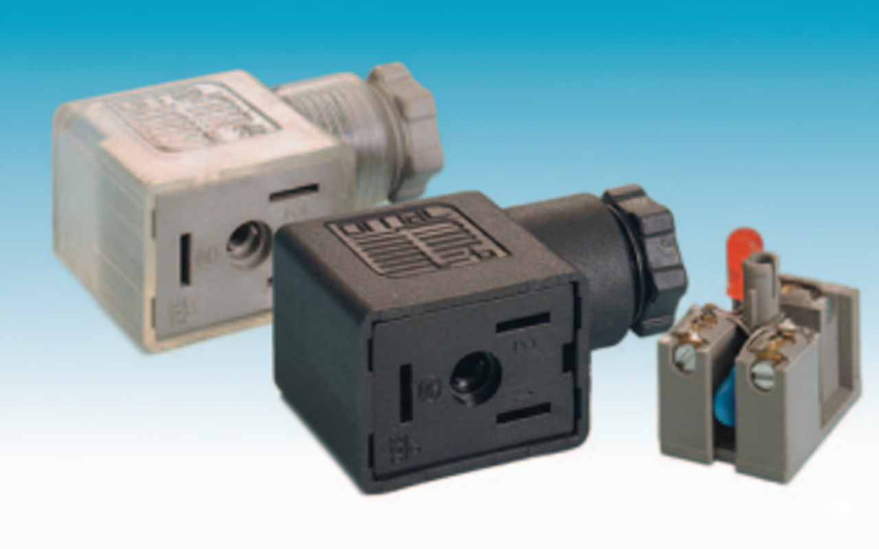 22mm Dar Siyah/I��kl� Soketler